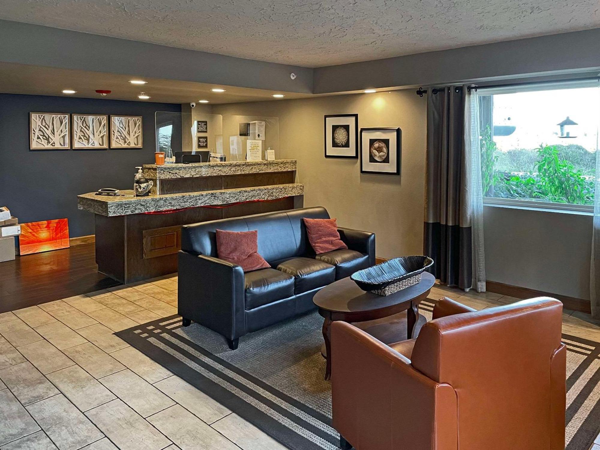 Quality Inn Clinton North Kültér fotó