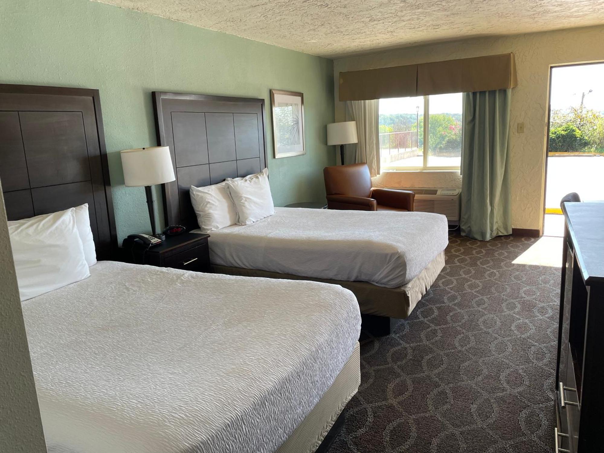 Quality Inn Clinton North Kültér fotó